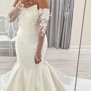 Bridal sleeves